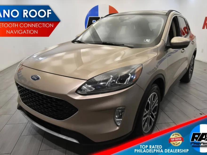 2020 Ford Escape SEL photo 1
