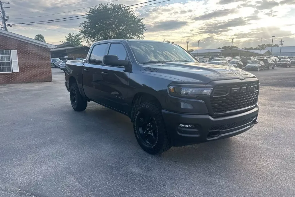 2025 Ram 1500 Warlock photo 1