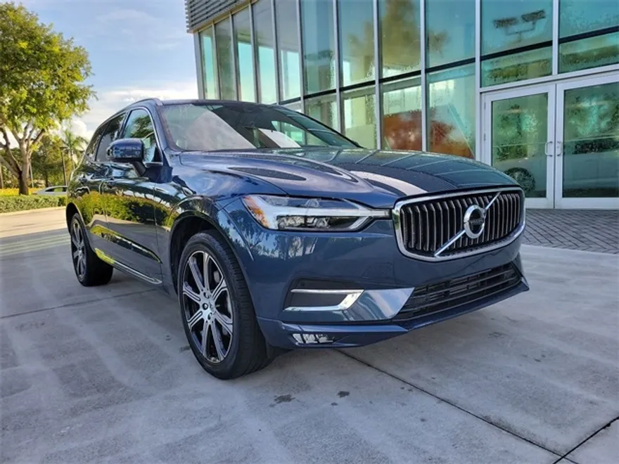 2020 Volvo XC60 T5 Inscription photo 1