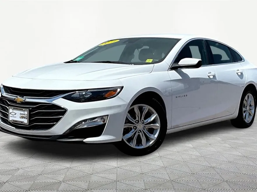2023 Chevrolet Malibu 1LT photo 1