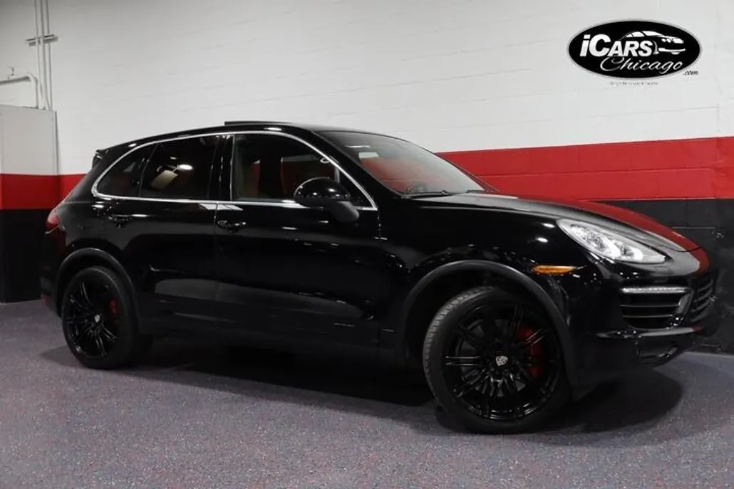 2012 Porsche Cayenne Turbo photo 1