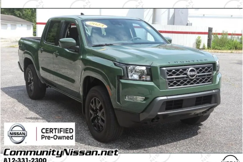 2023 Nissan Frontier SV photo 1