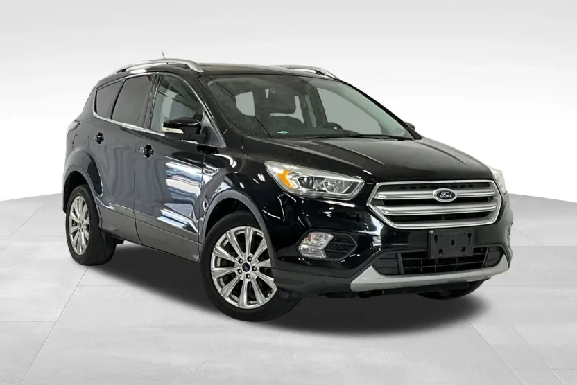 2017 Ford Escape Titanium photo 1
