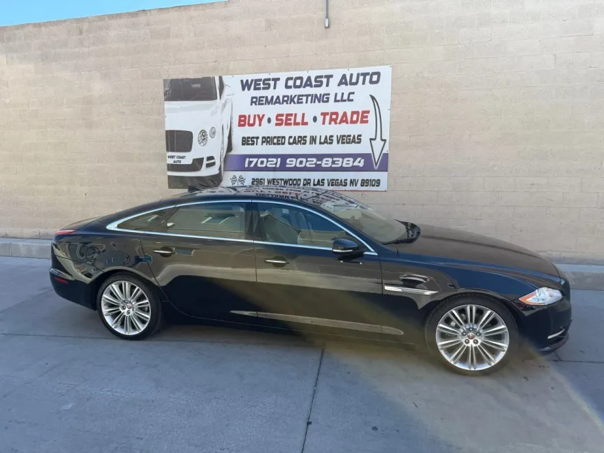 2015 Jaguar XJ XJL Portfolio photo 1