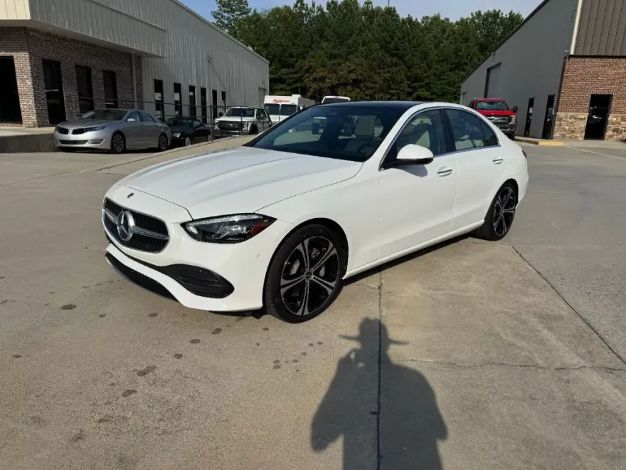 2023 Mercedes Benz C 300 photo 1