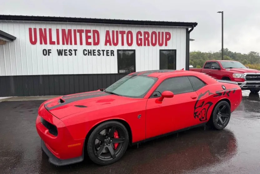 2017 Dodge Challenger SRT8 Hellcat photo 1
