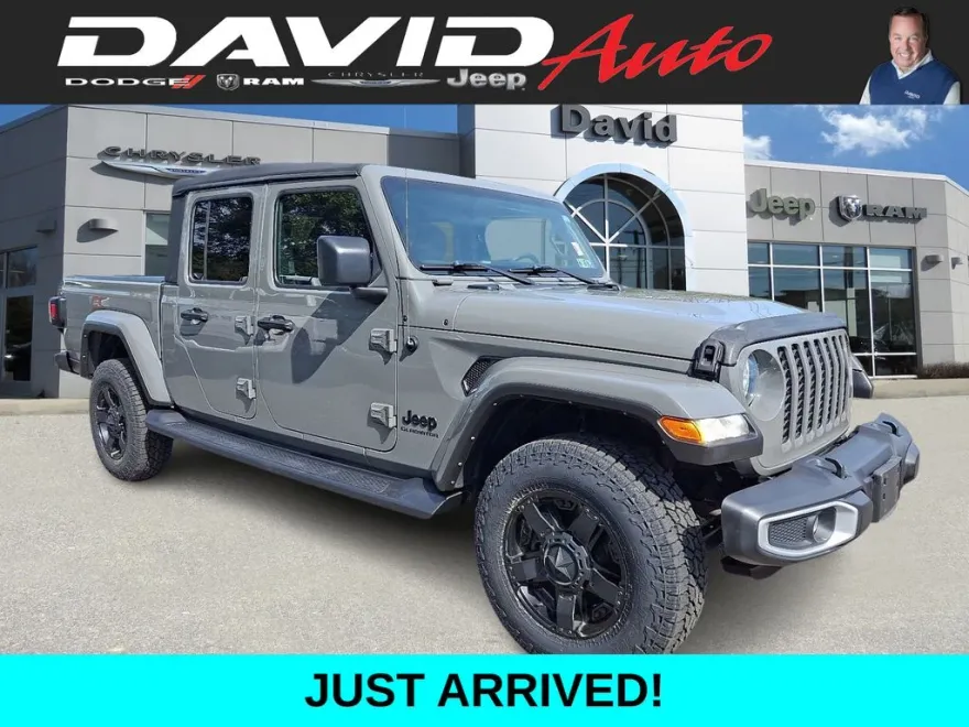 2021 Jeep Gladiator Sport photo 1
