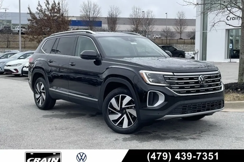 2025 Volkswagen Atlas SEL photo 1