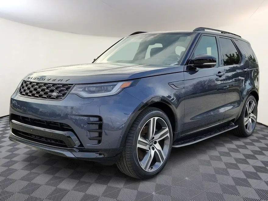 2024 Land Rover Discovery P360 Dynamic SE photo 1