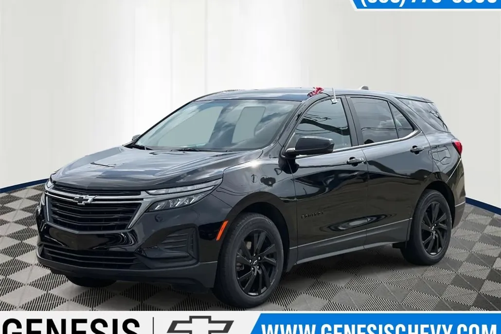 2024 Chevrolet Equinox LS photo 1