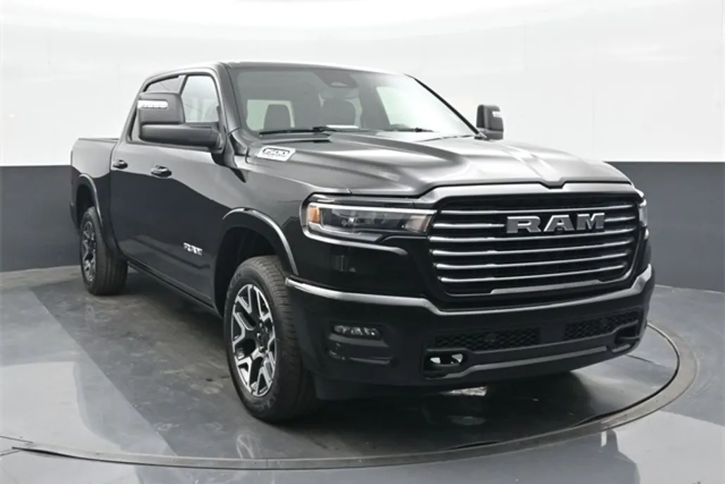 2025 Ram 1500 Laramie photo 1