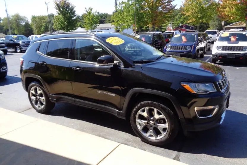 2020 Jeep Compass Limited photo 1