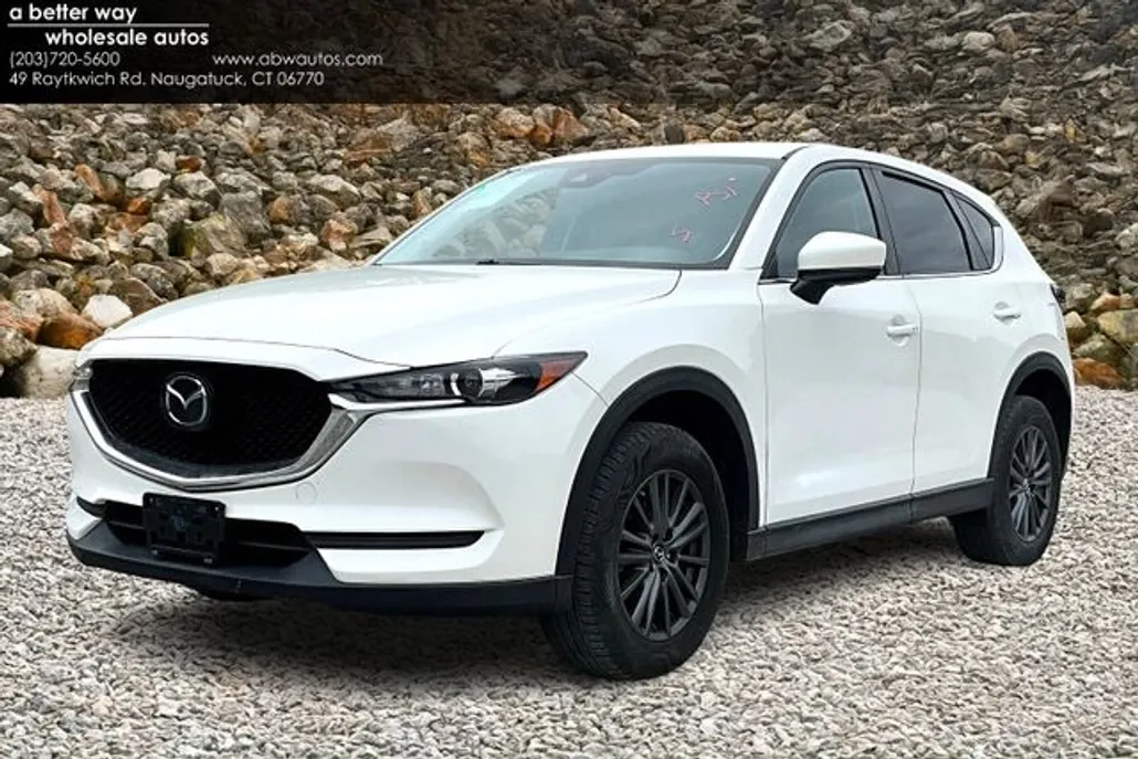 2020 Mazda CX-5 Touring photo 1