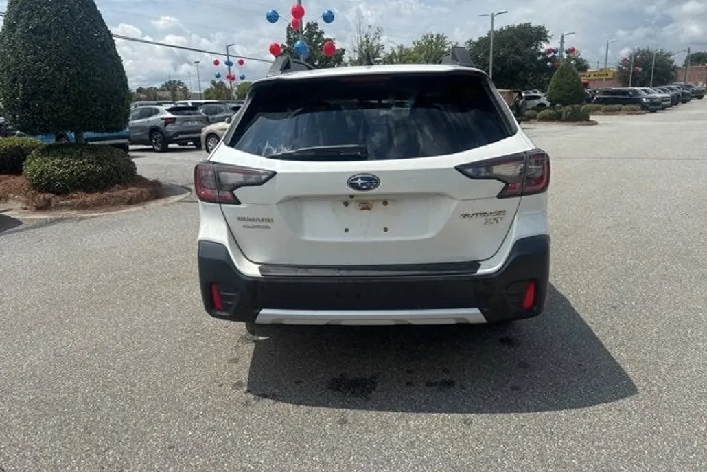 2020 Subaru Outback Limited XT photo 1