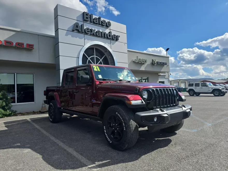 2021 Jeep Gladiator Willys photo 1