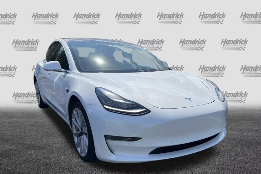 2018 Tesla Model 3 Long Range photo 1