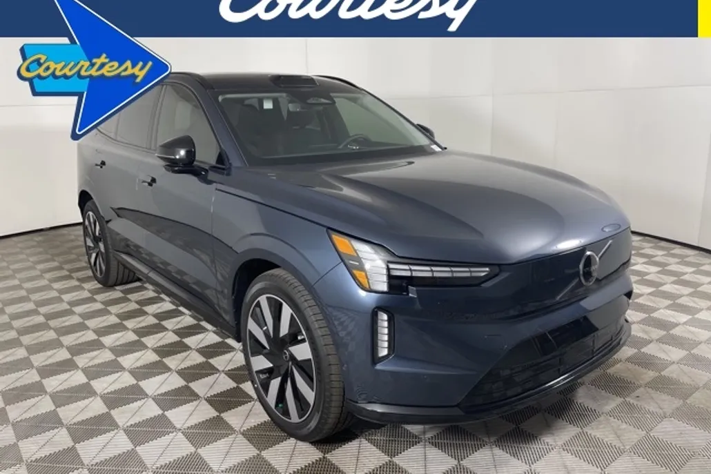 2025 Volvo EX90 Ultra photo 1