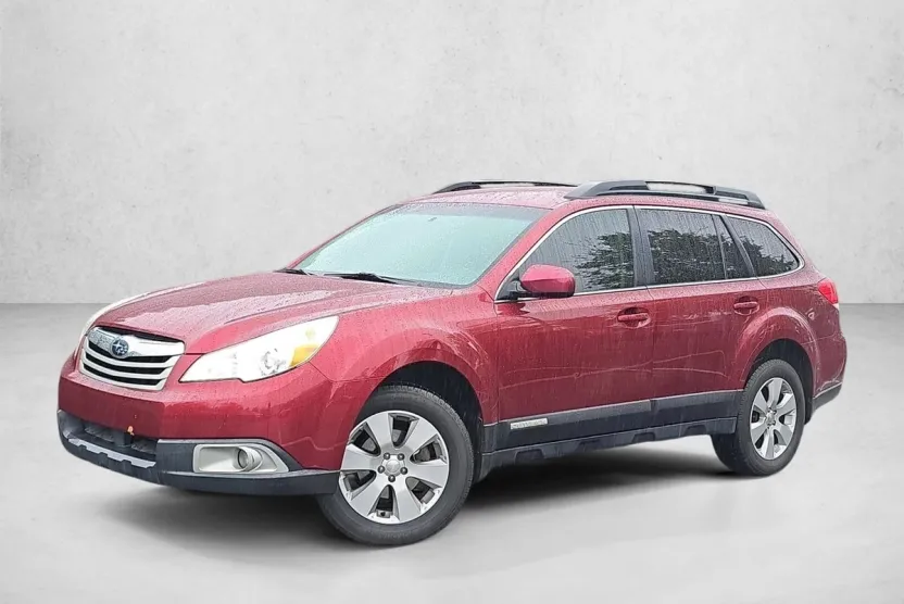 2012 Subaru Outback 2.5i photo 1