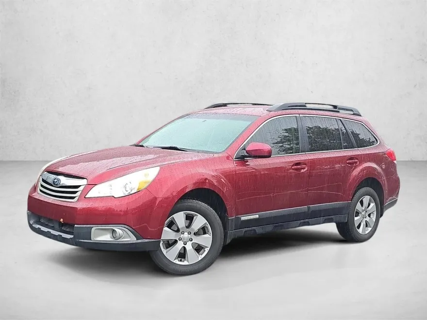 2012 Subaru Outback 2.5i photo 1