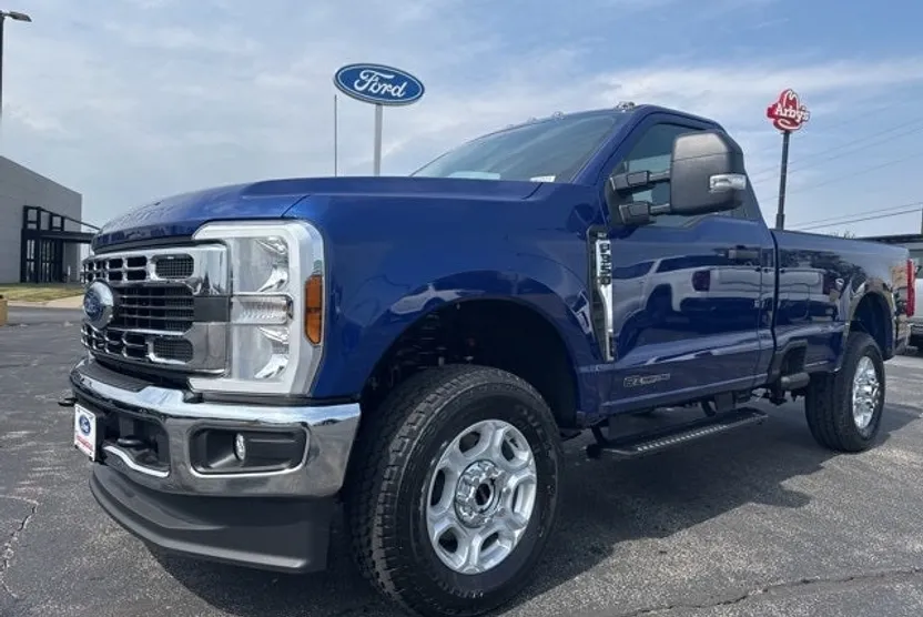 2026 Ford F-350 photo 1