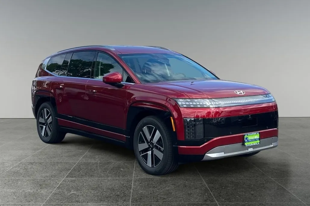 2026 Hyundai Ioniq SEL photo 1