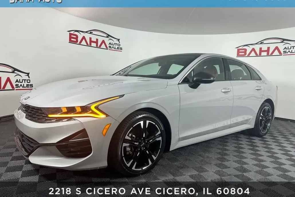 2021 Kia K5 GT-Line photo 1