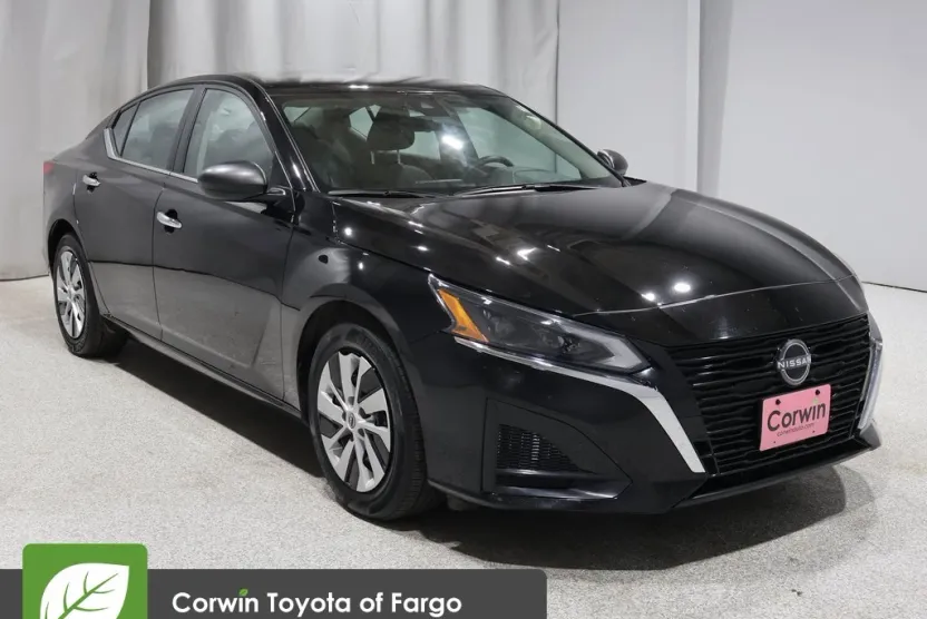2024 Nissan Altima 2.5 S photo 1