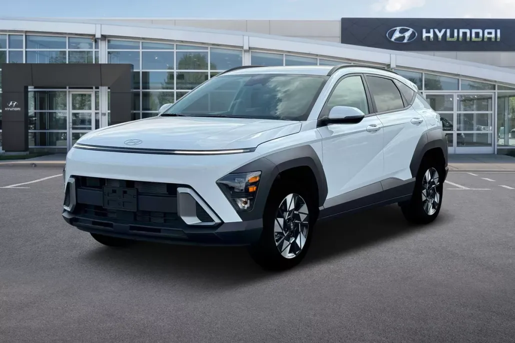 2025 Hyundai Kona SEL photo 1