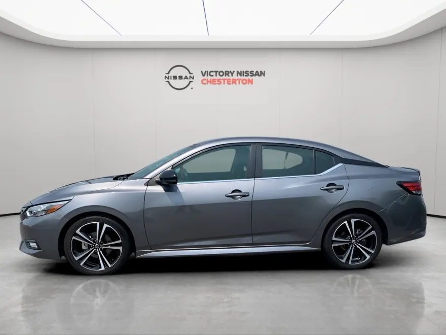 2023 Nissan Sentra SR photo 1