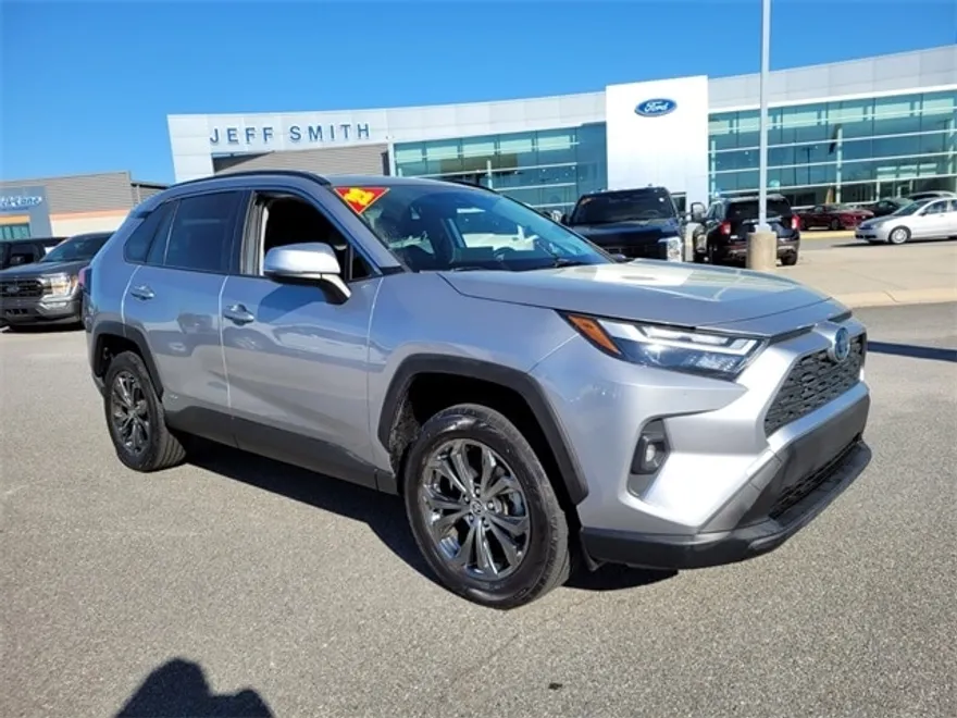 2022 Toyota RAV4 Hybrid XLE Premium photo 1