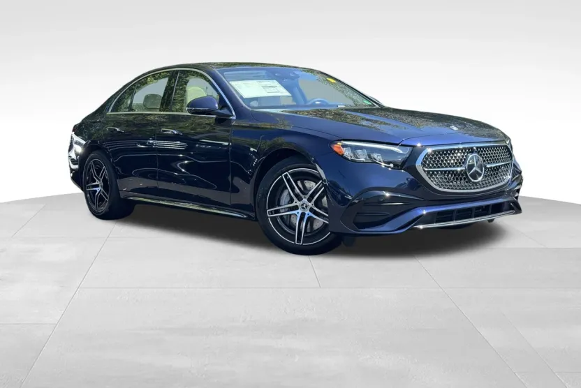 2026 Mercedes Benz E 53 AMG 4MATIC Sedan photo 1
