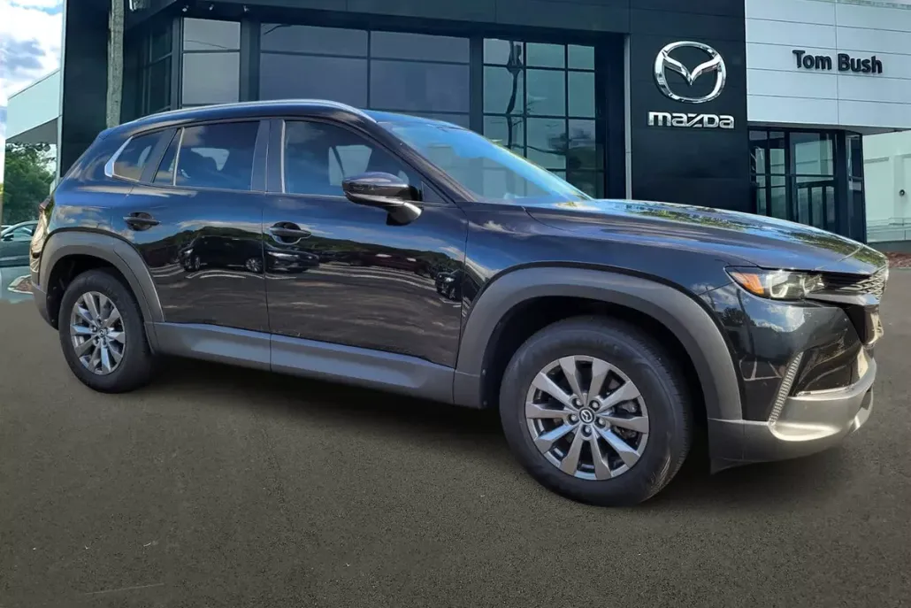 2023 Mazda CX-50 2.5 Preferred Plus photo 1