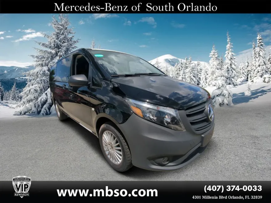 2023 Mercedes Benz Metris photo 1