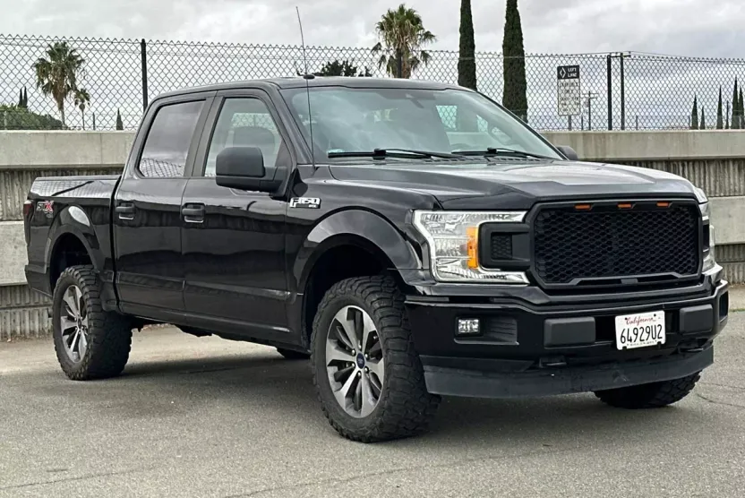 2019 Ford F-150 XL photo 1