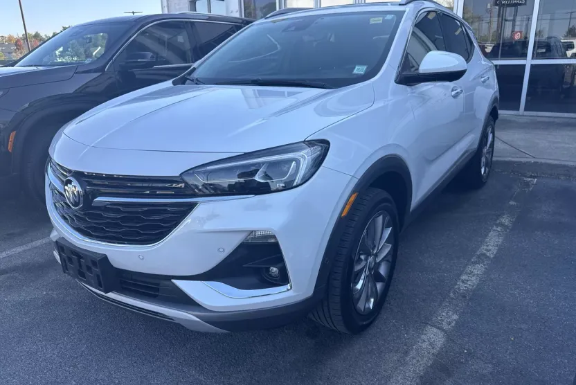 2023 Buick Encore GX Essence photo 1