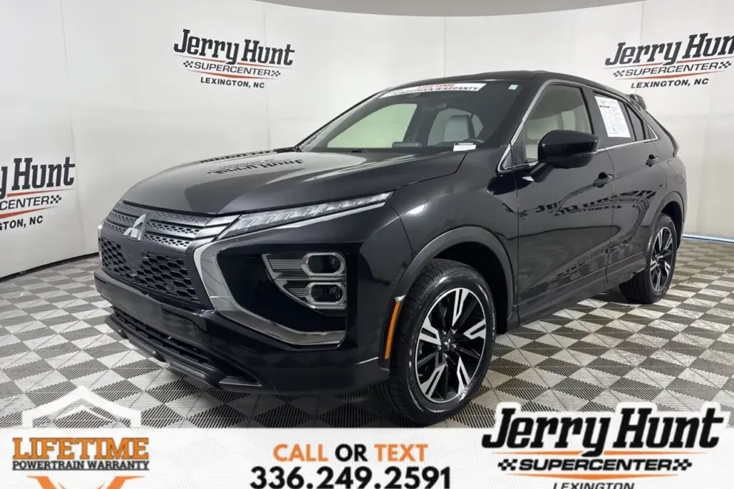 2023 Mitsubishi Eclipse Cross SEL photo 1