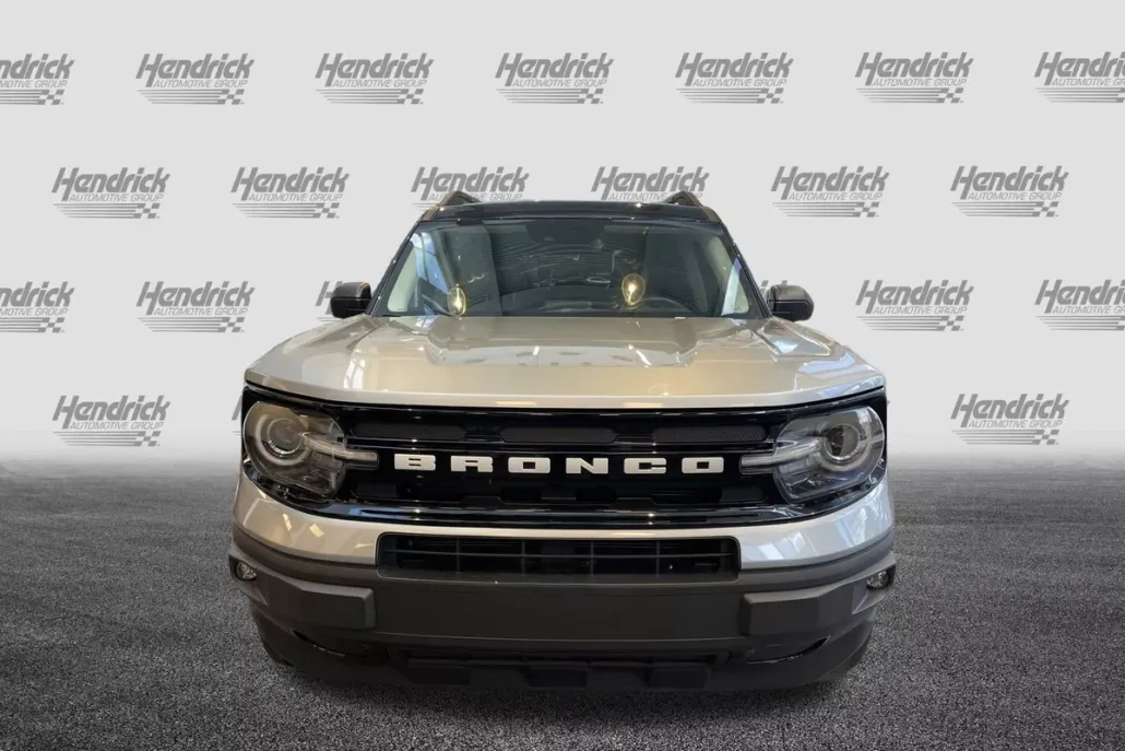 2021 Ford Bronco Sport Outer Banks photo 1