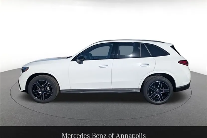 2026 Mercedes Benz GLC 300 4MATIC photo 1