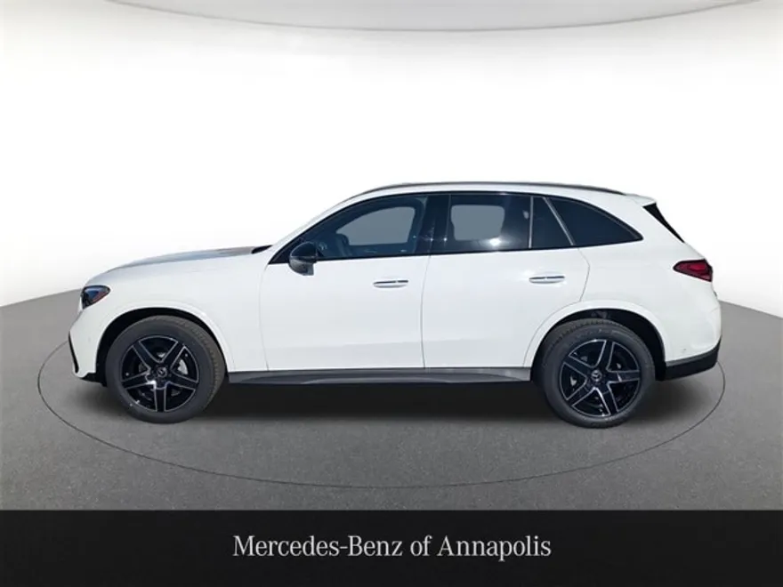 2026 Mercedes Benz GLC 300 4MATIC photo 1
