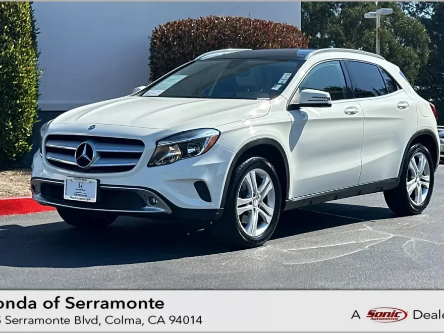 2016 Mercedes Benz GLA 250 photo 1