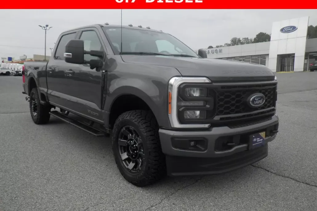 2023 Ford F-250 FX4 photo 1