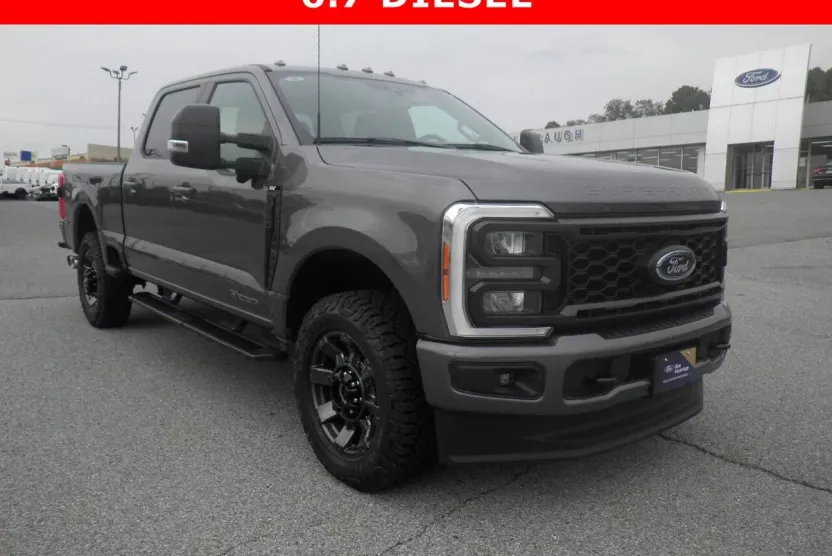 2023 Ford F-250 FX4 photo 1