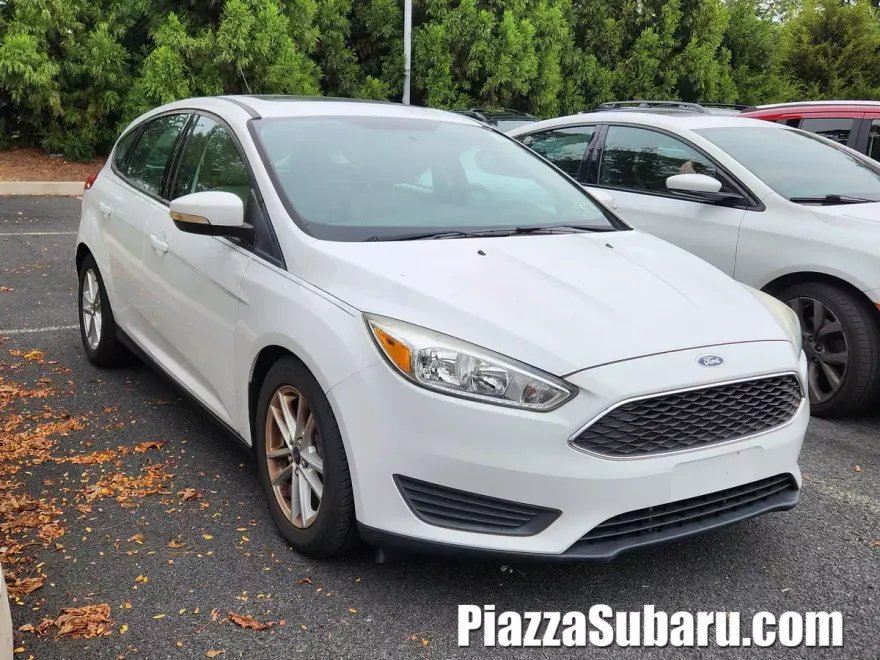 2016 Ford Focus SE photo 1