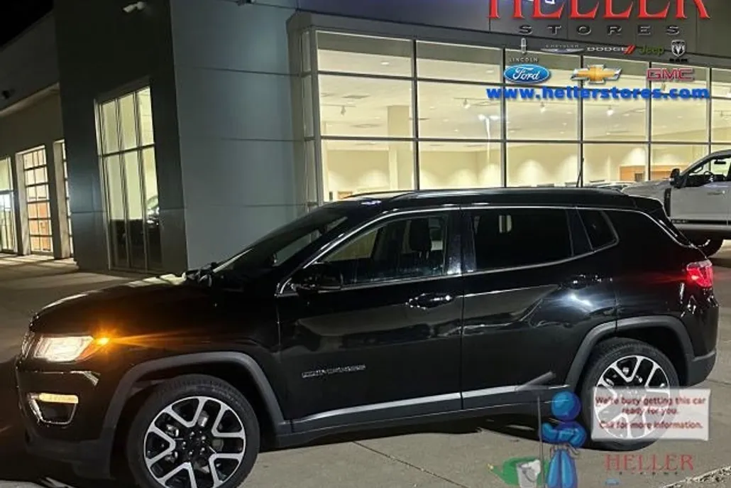 2018 Jeep Compass Limited photo 1