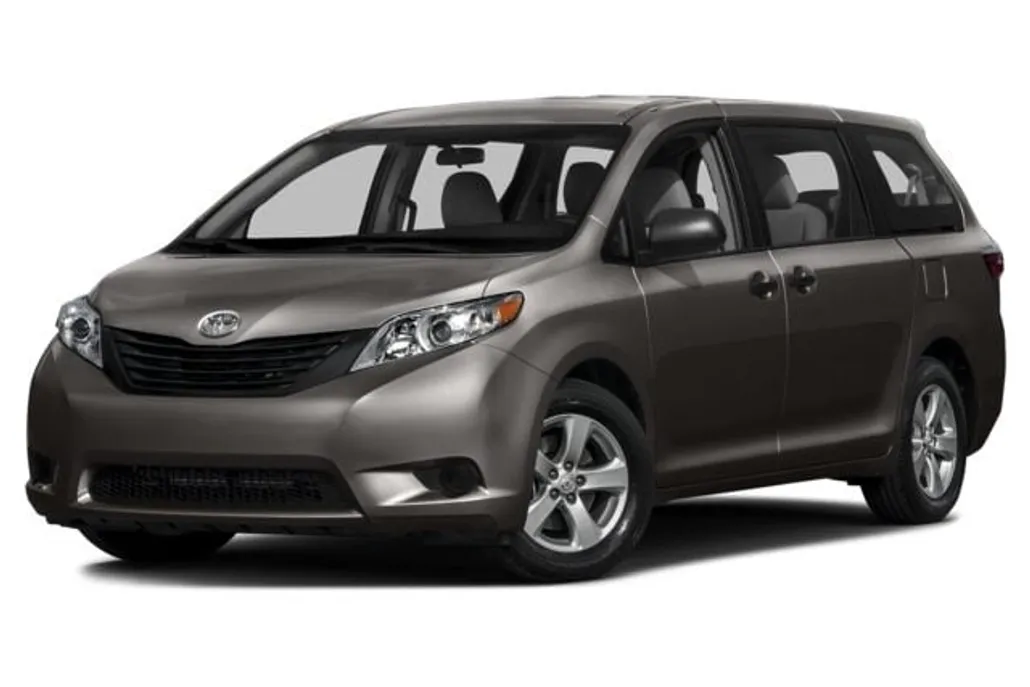 2017 Toyota Sienna L photo 1