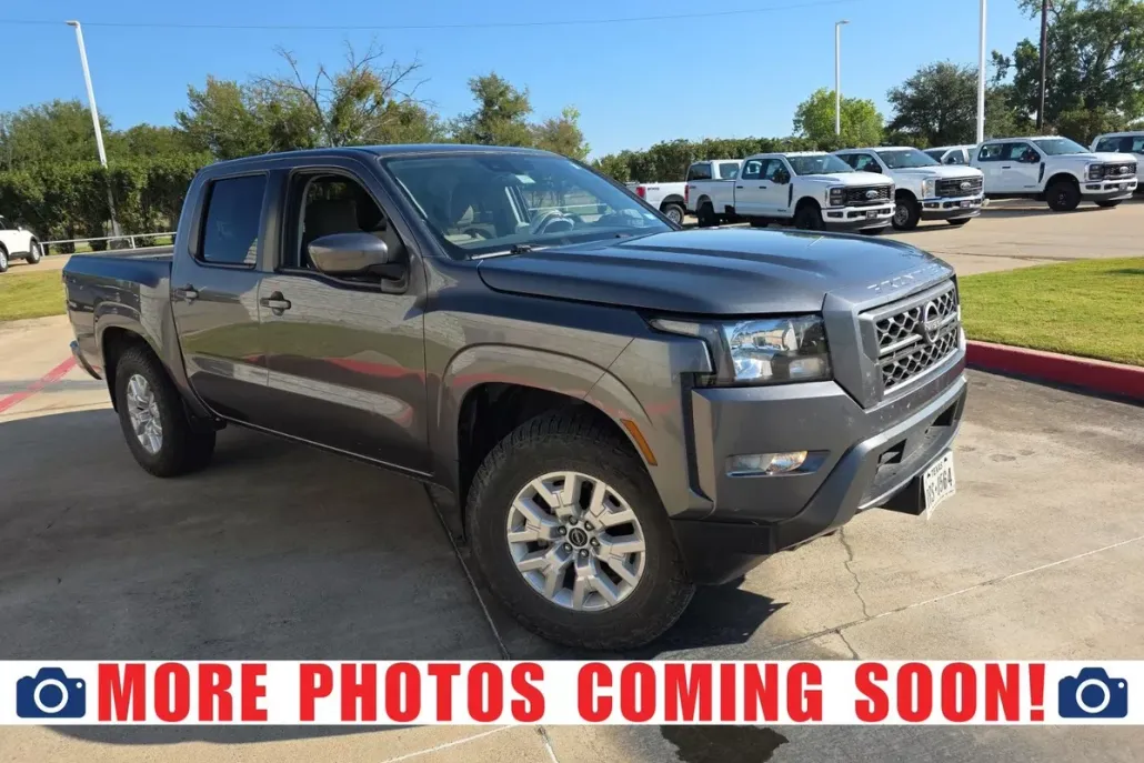 2022 Nissan Frontier SV photo 1