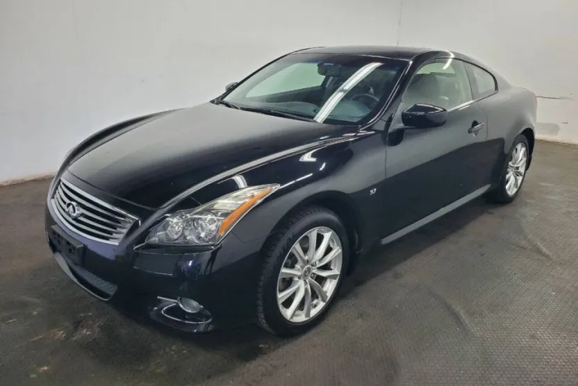 2014 Infiniti Q60 Base Coupe photo 1