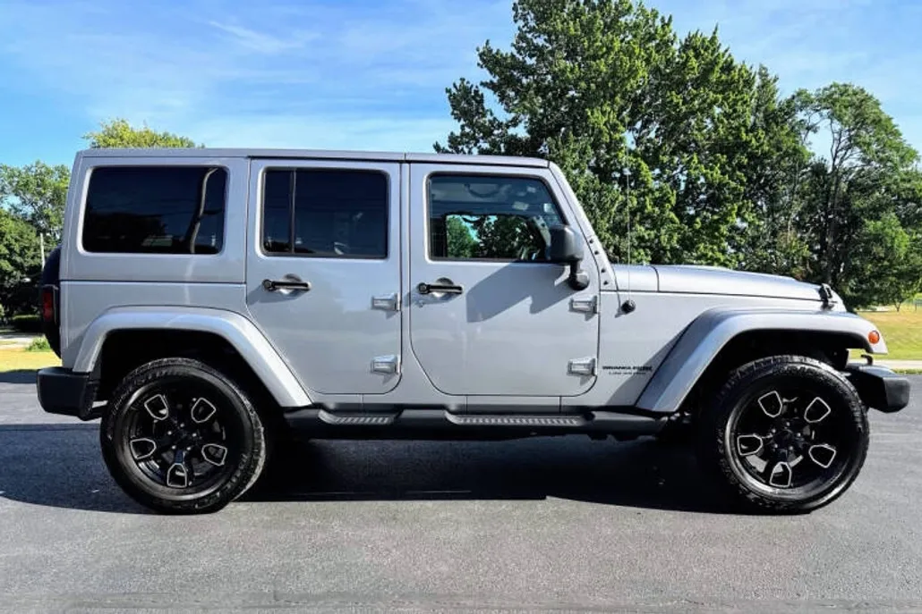 2018 Jeep Wrangler Unlimited Altitude photo 1