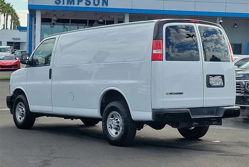 2022 Chevrolet Express Cargo 2500 Van photo 1