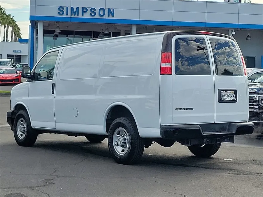2022 Chevrolet Express Cargo 2500 Van photo 1